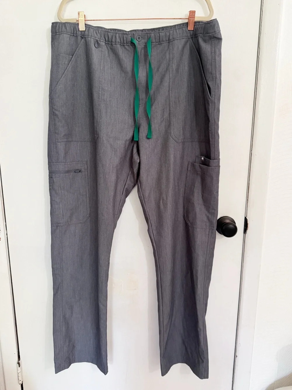 Men's Figs Graphite Gray Drawstring Cairo Cargo Scrub Pants size XXL